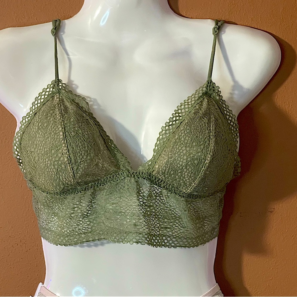 Victoria’s Secret Bralette